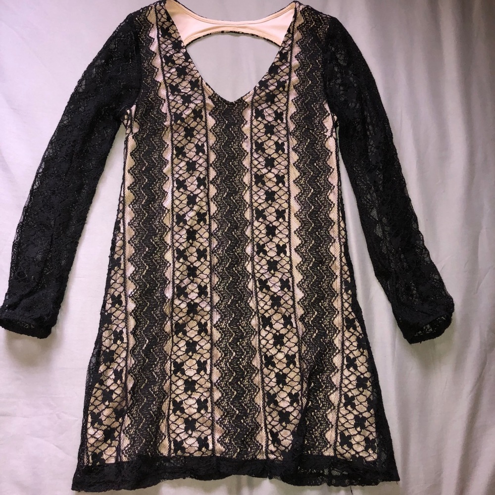 Black lace dress